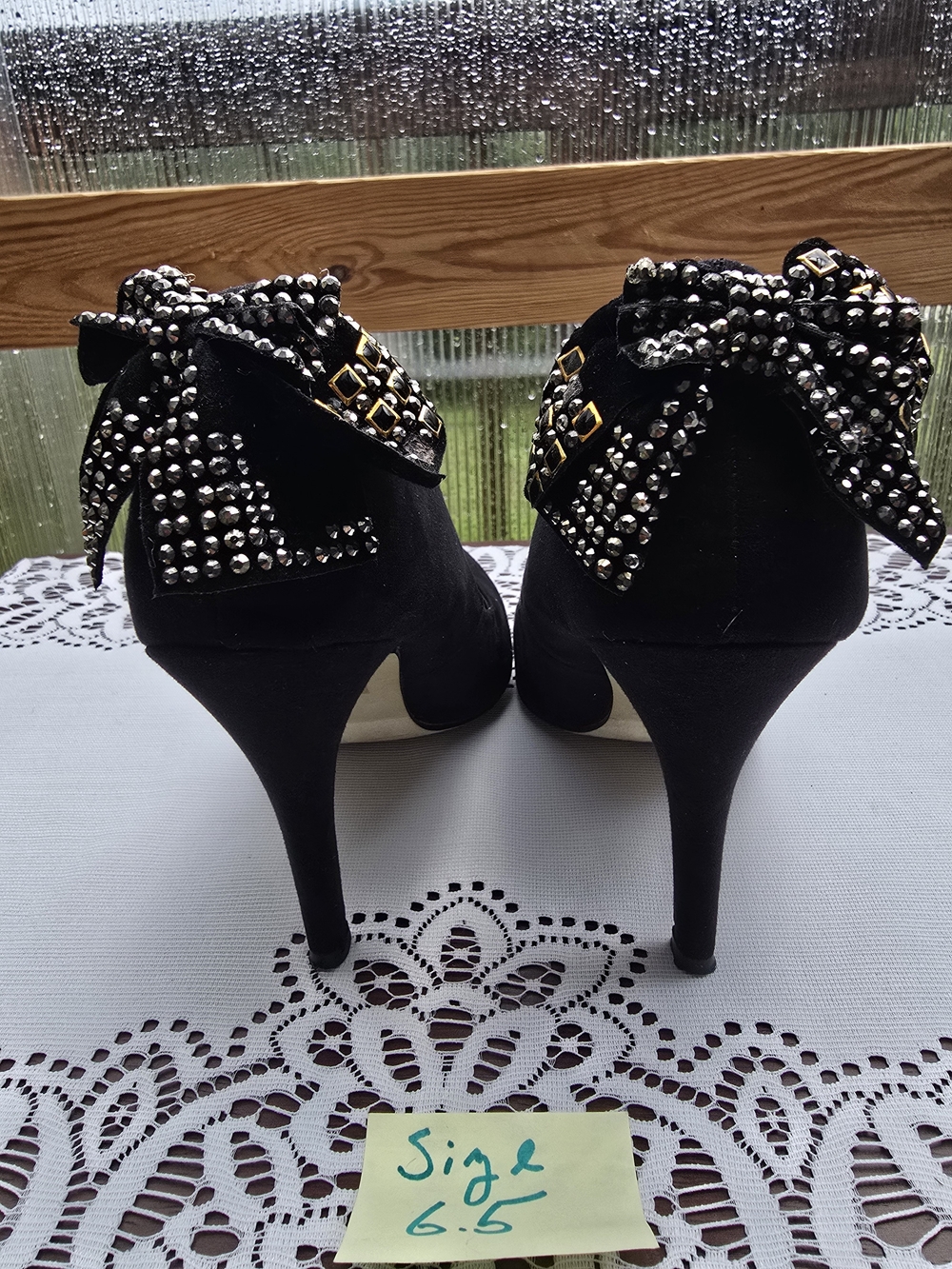 Call It Spring Black Rhinestone Bow Stiletto Heels Pumps Size 6.5